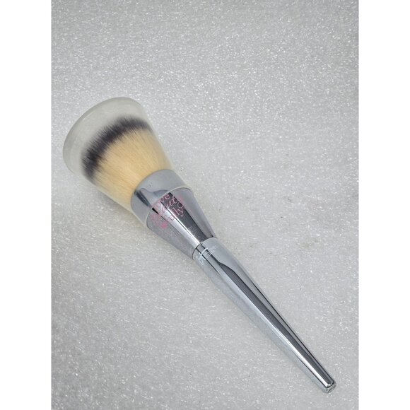 It Brushes For Ulta Love Beauty Fully No. 211 All-Over Powder Brush - Picture 1 of 1